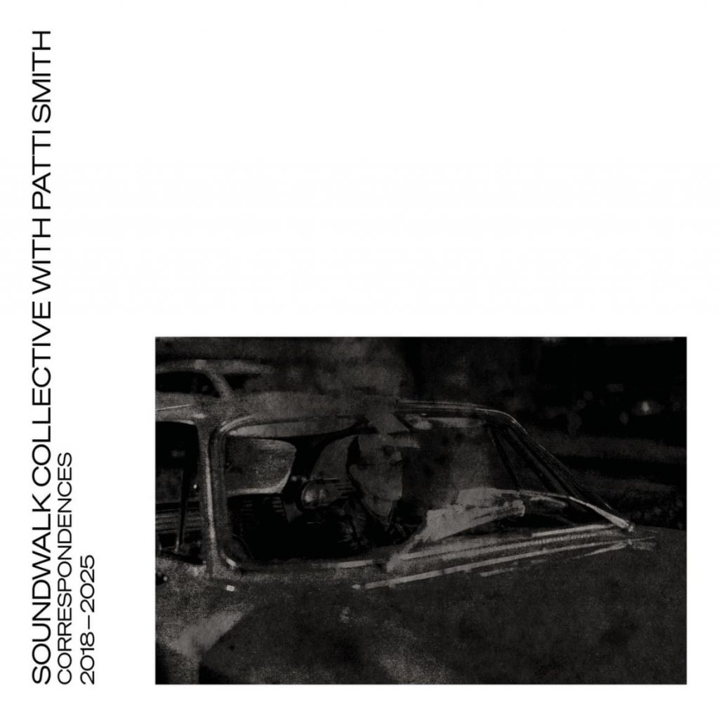 Cover vom Album CORRESPONDENCES von Patti Smith und Soundwalk Collective.