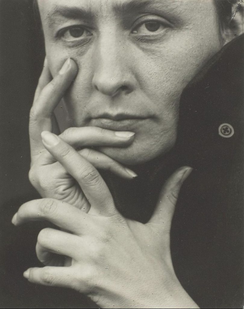 Im Rahmen des Triple Birthday Beitrags, ein Bild von der US-amerikanische Malerin GEORGIA O'KEEFFE (*November 15, 1887 - †6. March 6, 1986).