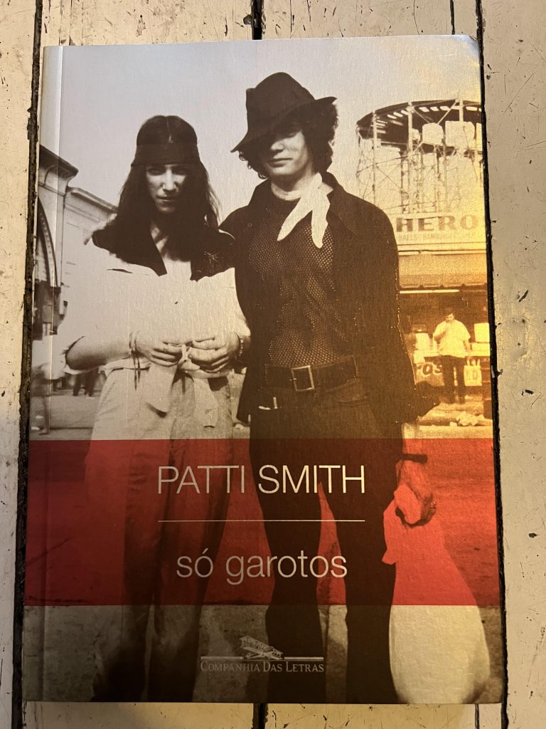 Patti Smith Buch Just Kids, Buchdeckel Vorderseite der brasilianischen Ausgabe