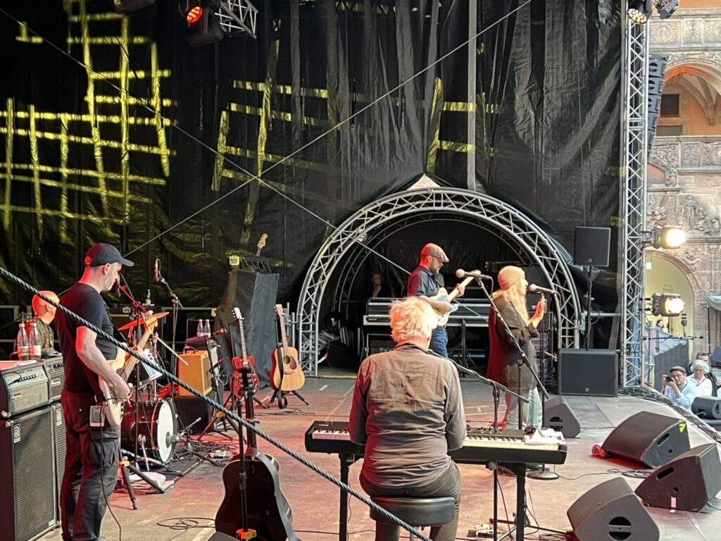 Mit Patti Smith on Europe-Tour. Patti Smith Quartet on Stage in Kulmbach