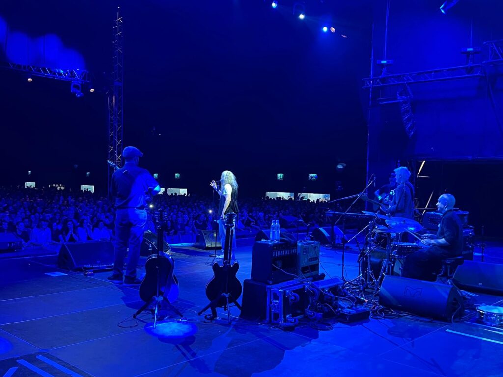 Mit Patti Smith on Europe-Tour. Patti Smith Quartet on Stage in Munich