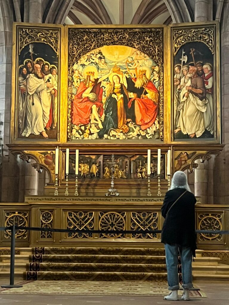 Mit Patti Smith on Europe-Tour in Freiburg: Freiburgs Herz aus Stein – Der Münster und seine Bilder