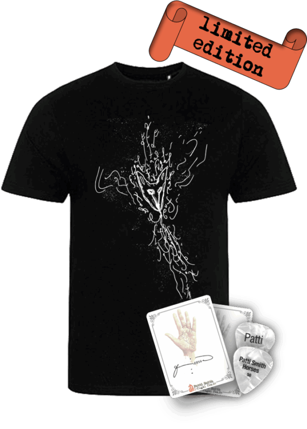 Zur Veröffentlichung von Patti Smith Bread of Angels, ein limitiertes Bundle: 1x T-shirt fugal fox; 1x Bookplate (Exlibris), handsigniert von Patti Smith. Die ersten 30 Bestellungen erhalten zusätzlich das Gitarren Pick zum 50-jährigen Jubiläum von Horses.